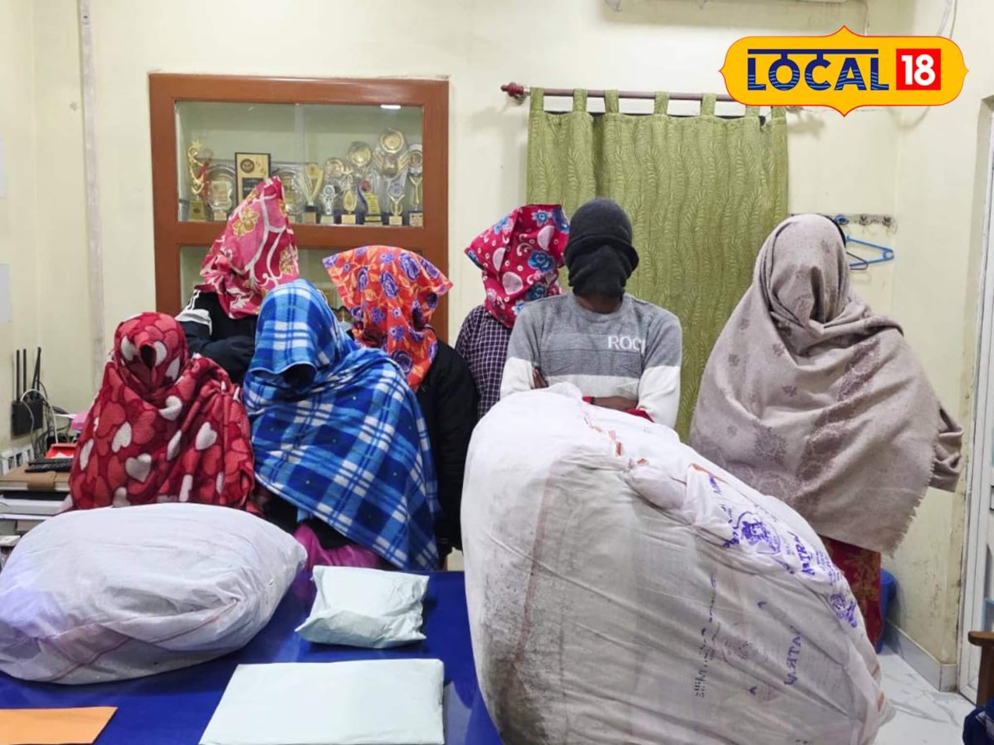 ভিন জেলা থেকে এসে গাঁজা বিক্রির চেষ্টা! পুলিশি অভিযানে হাতেনাতে ধরা পড়ল ৬ জন