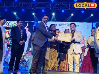 সৃষ্টিশ্রী মেলায় পুরস্কার প্রদান