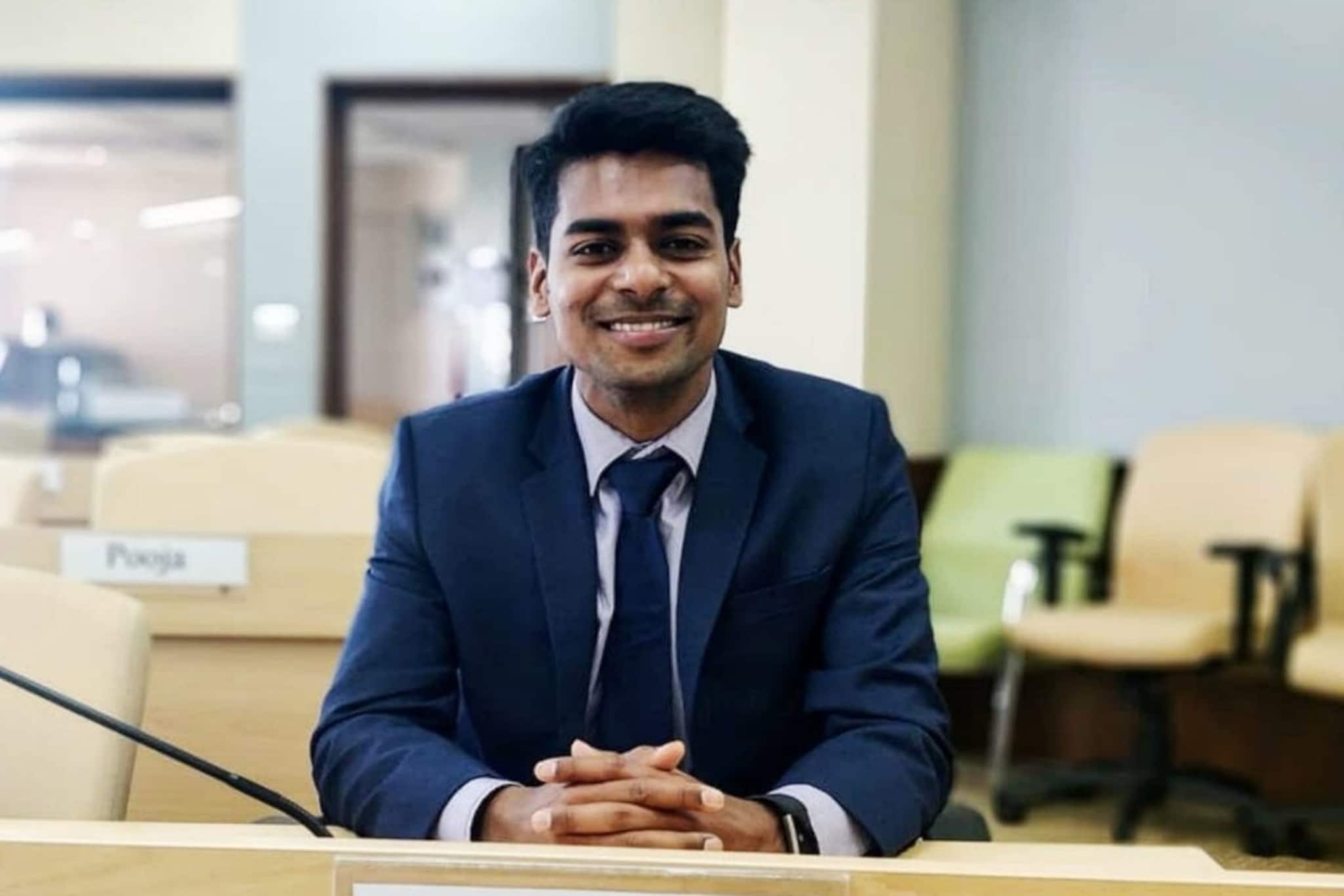 গুগল ইঞ্জিনিয়ার থেকে IAS অফিসার, অনুদীপের দেশের সেবার গল্প প্রেরণা দেবে তরুণ প্রজন্মকে