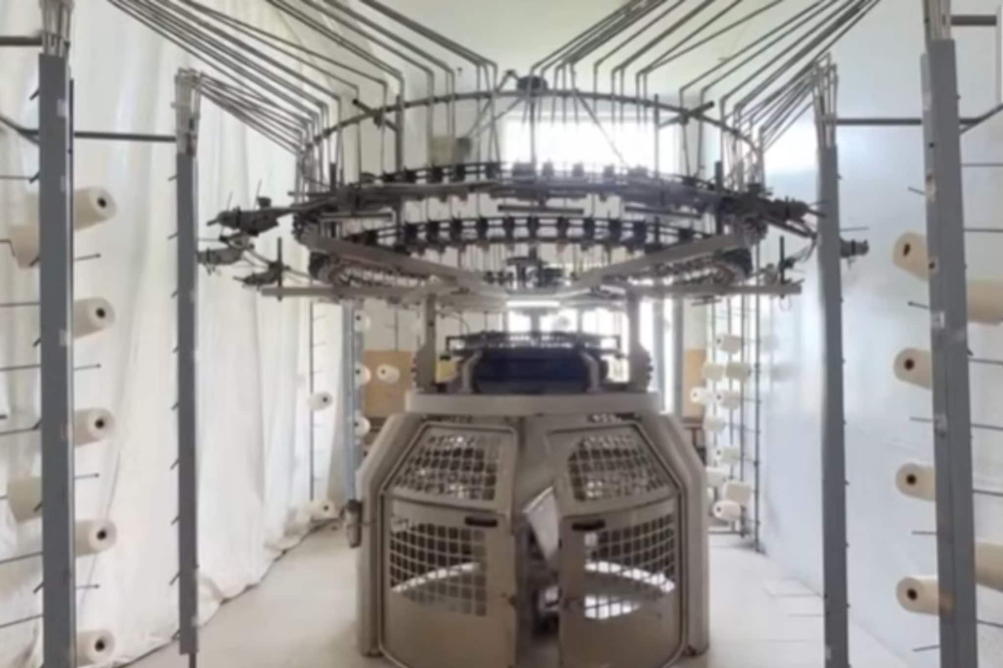 'সুতোয়' ঝুলছে বাংলাদেশের ভাগ্য! বড় সমস্যায় ওপার বাংলা