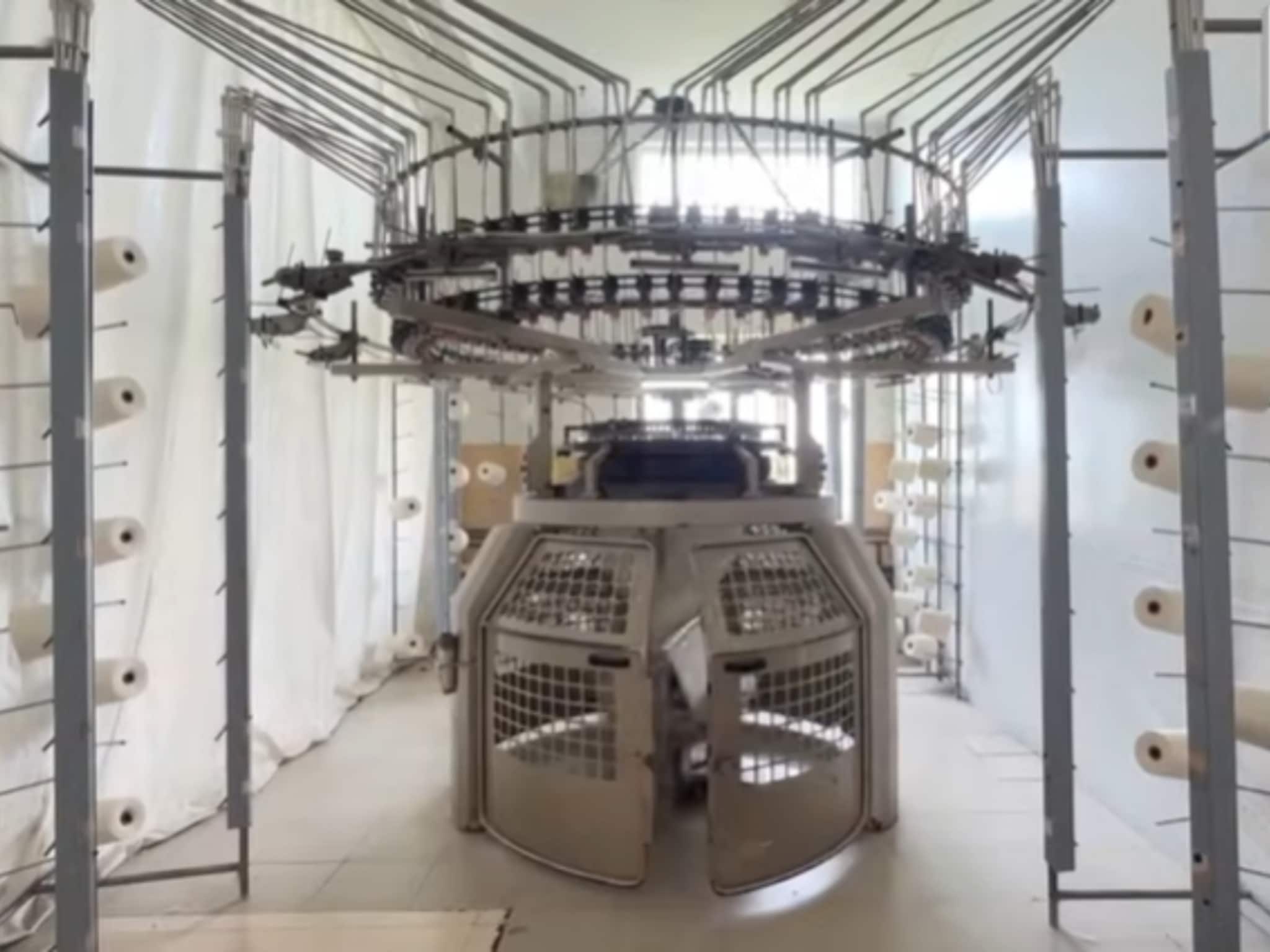 'সুতোয়' ঝুলছে বাংলাদেশের ভাগ্য! বড় সমস্যায় ওপার বাংলা