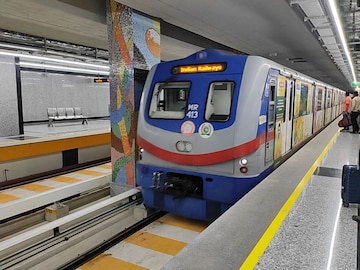 সুবিধা হবে যাত্রীদের যাতায়াতের সুবিধা হবে যাত্রীদের যাতায়াতের