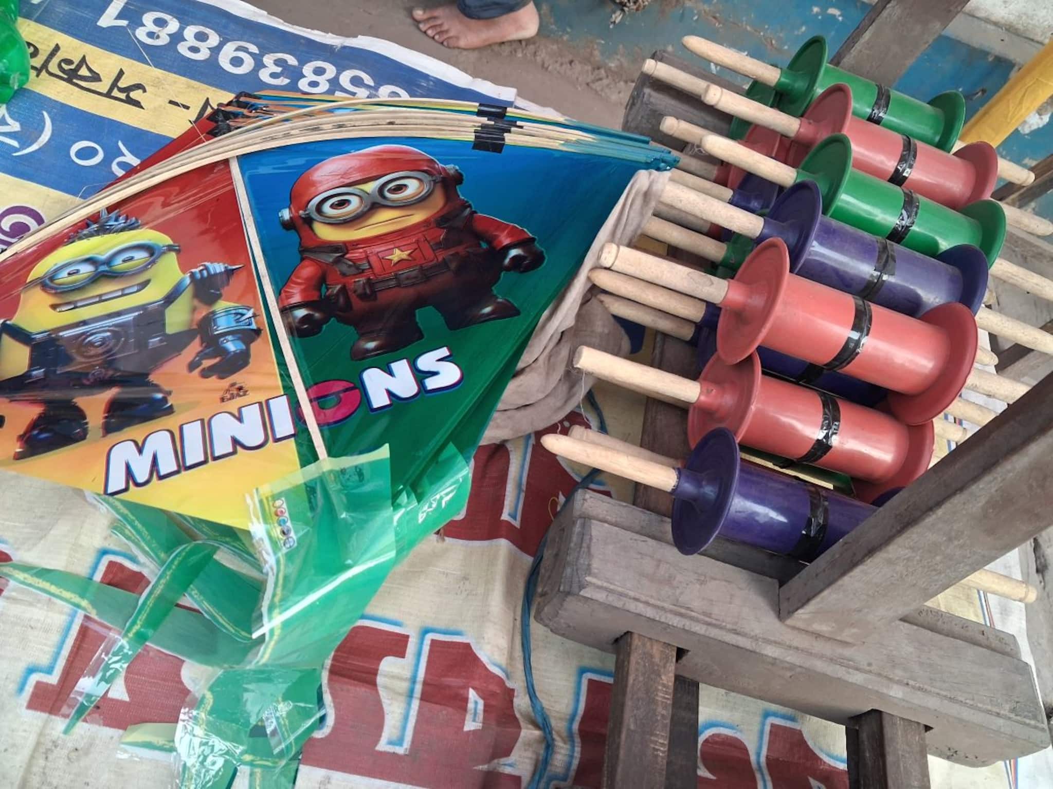 পৌষ সংক্রান্তি মানে আকাশ জুড়ে রঙিন ঘুড়ির মেলা, কেন শুরু এমন প্রথা?