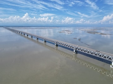 জনসাধারণের জীবনে এর প্রভাব তাৎক্ষণিক এবং অত্যন্ত তাৎপর্যপূর্ণ হয়েছে জনসাধারণের জীবনে এর প্রভাব তাৎক্ষণিক এবং অত্যন্ত তাৎপর্যপূর্ণ হয়েছে