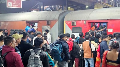 Indian Railways Adds New Train Stops in Asansol, Malda Divisions
