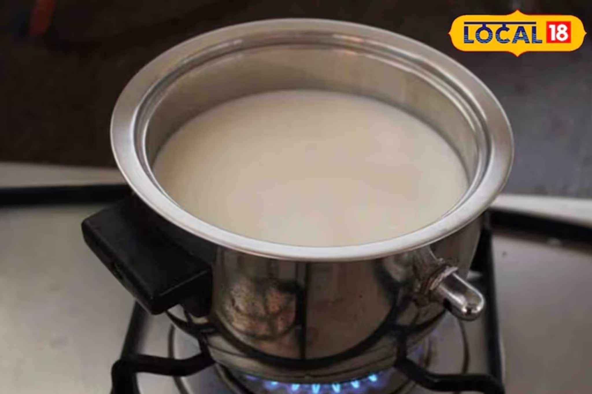 সর হবে ঠিক একটা রুটির মতো পুরু ! দুধ ফোটানোর সময়ে কী করতে হবে জেনে নিন এখনই