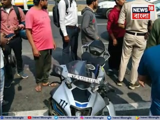 উলুবেড়িয়ায় দুর্ঘটনাগ্রস্ত মোটরসাইকেল৷ 