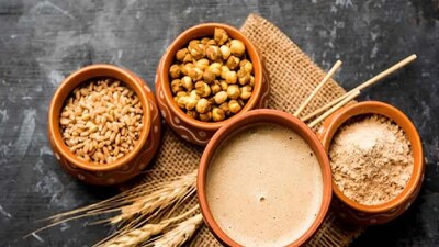 Sattu and Cinnamon Drink for Weight Loss