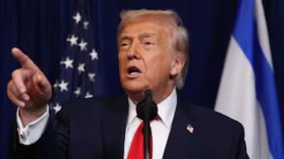 ‘অর্ডার চূড়ান্ত’, ইরানের সঙ্গে বাণিজ্য করলেই ২৫% শুল্ক চাপাবে আমেরিকা! খামেইনি সরকারকে চাপে ফেলতে বড় ঘোষণা ট্রাম্পের