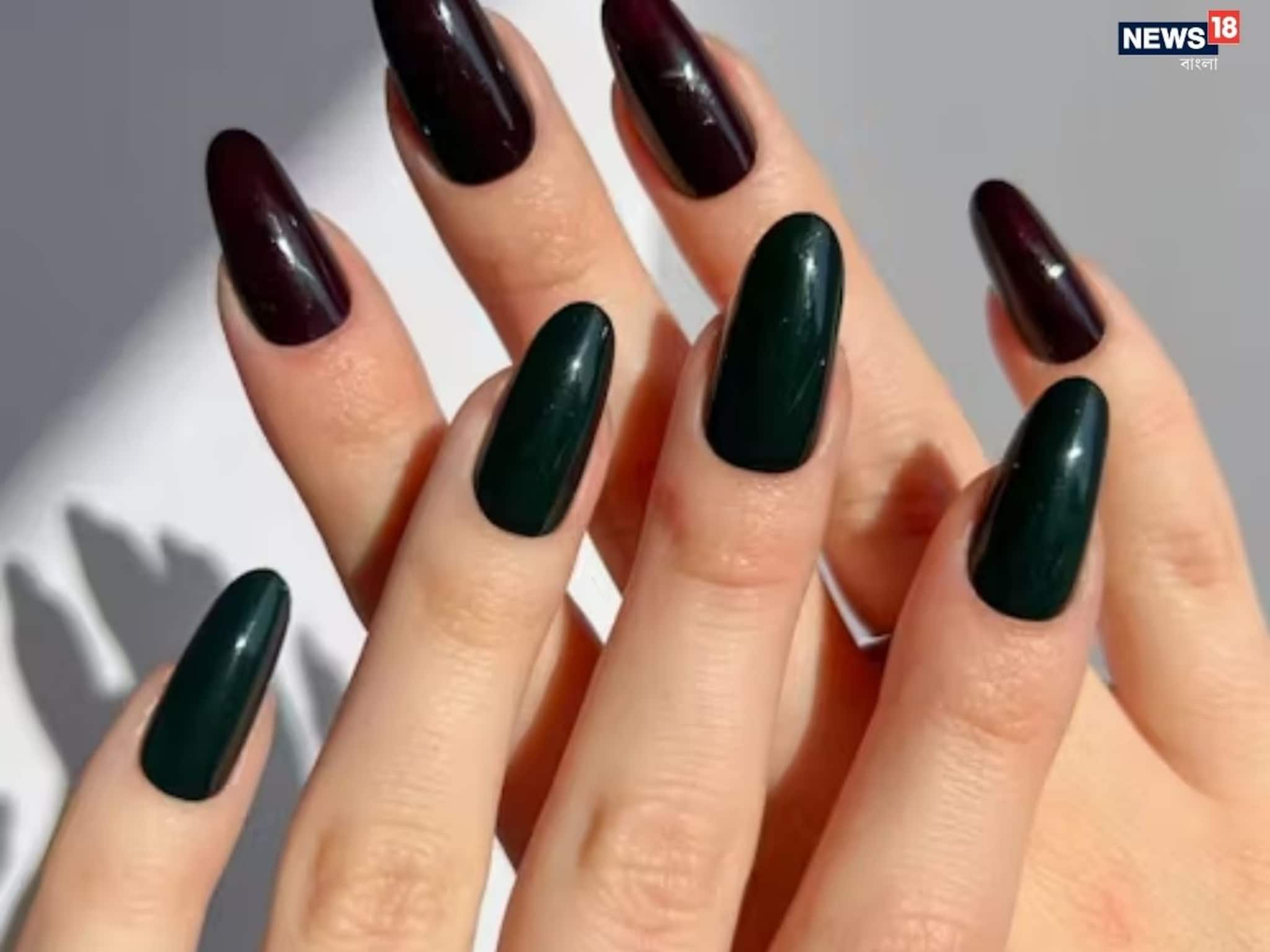 নেল পলিশ লাগানোর দু’দিনের মধ্যেই উঠে যাচ্ছে রং? নখের এই গোপন ভুলগুলোই আসল অপরাধী! নেল পলিশ লাগানোর দু’দিনের মধ্যেই উঠে যাচ্ছে রং? নখের এই গোপন ভুলগুলোই আসল অপরাধী!