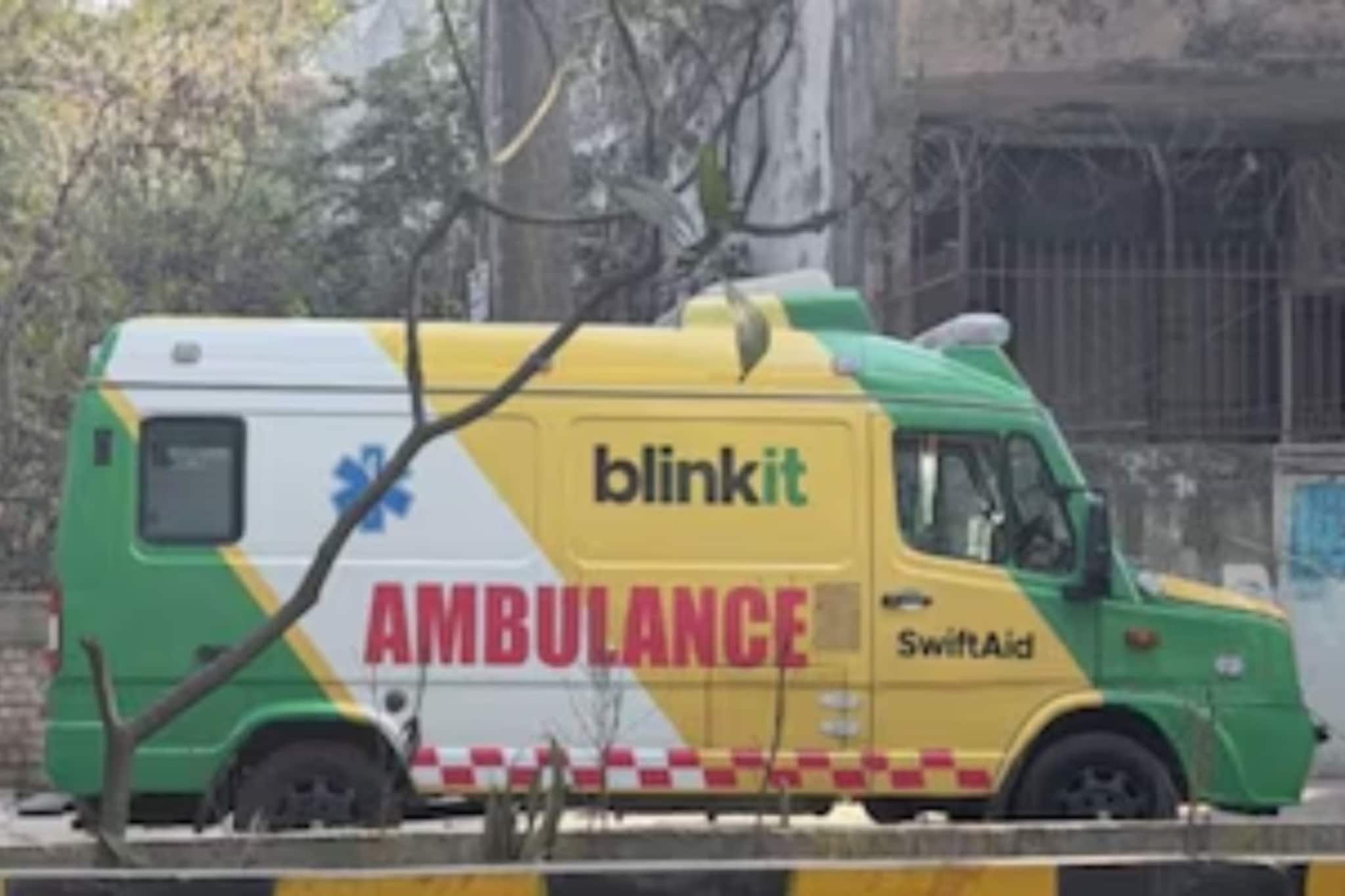 ঠাকুমাকে বাঁচাল Blinkit-এর ৬ মিনিটে অ্যাম্বুলেন্স!১০ মিনিটে ডেলিভারি বিতর্ক ঘিরে অন্য গল্প