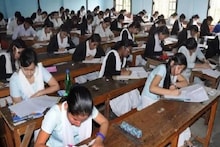 SIR আবহে মাধ্যমিক নিয়ে সংশয়? কারা নেবেন পরীক্ষা? ‘পর্ষদের কোনও চিঠি পাইনি’! সাফ জানাল কমিশন