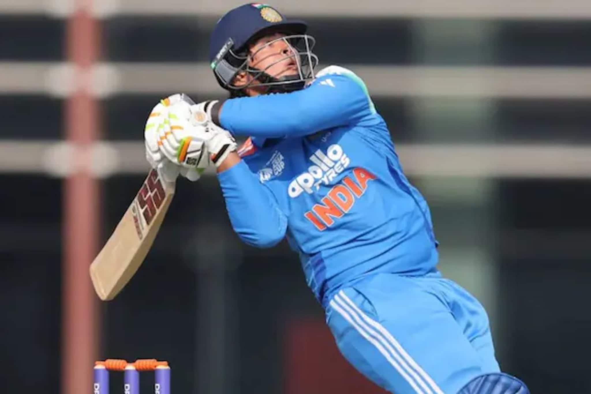 Vaibhav Suryavanshi: ৬-৬-৬-৬-৪-৪-৪-৪, বিশ্বকাপে ফের বড় কান্ড ঘটালেন বৈভব সূর্যবংশী Vaibhav Suryavanshi: ৬-৬-৬-৬-৪-৪-৪-৪, বিশ্বকাপে ফের বড় কান্ড ঘটালেন বৈভব সূর্যবংশী