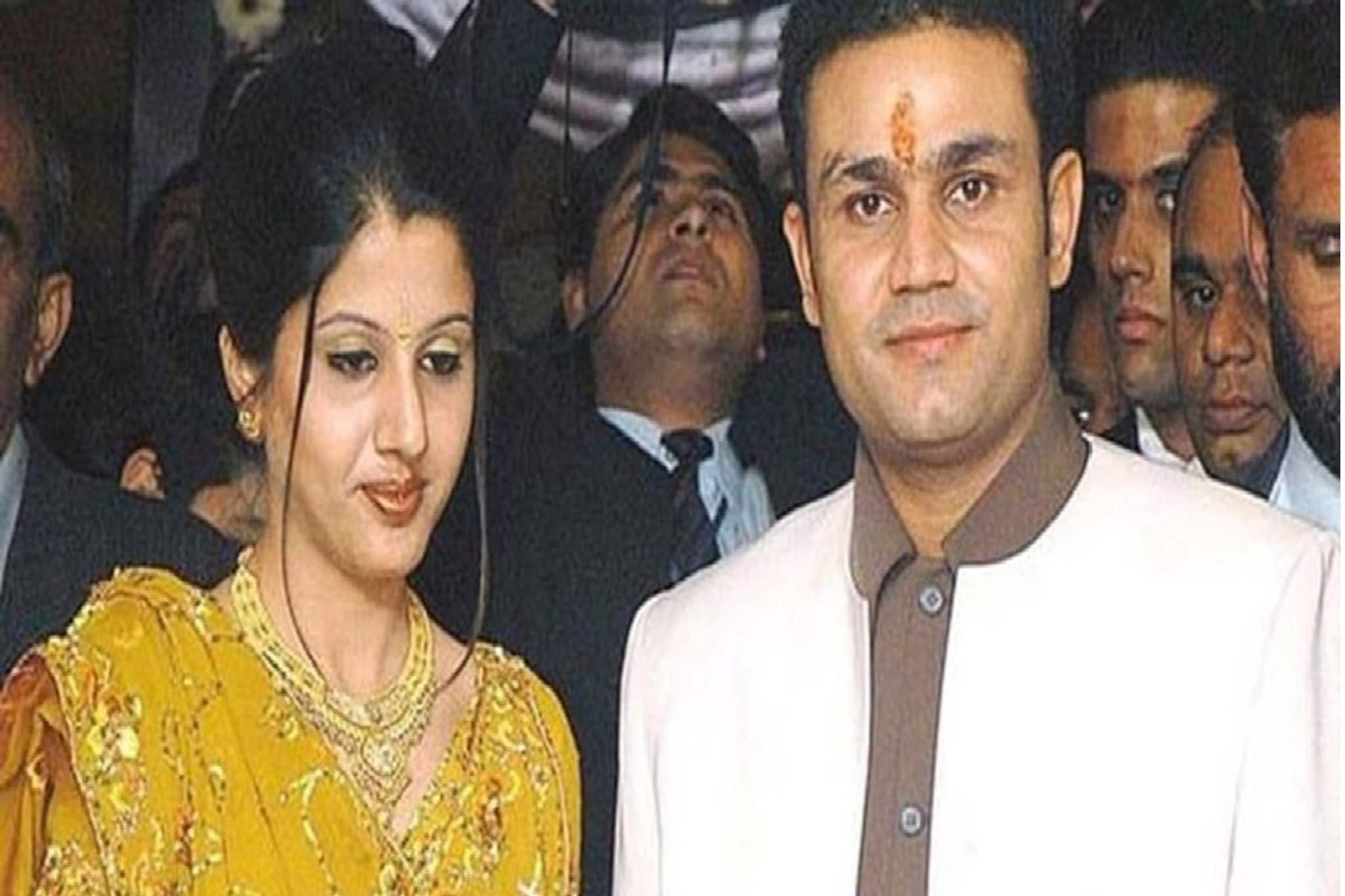 স্বামীর বন্ধুর সঙ্গেই প্রেমে আরতি, বীরেন্দ্র সেওয়াগের ডিভোর্সের গোপন কাহিনীতে জড়িয়ে ইনি