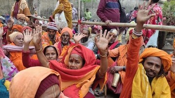 Gangasagar: ভবানীপুরের বনেদি বাড়ির প্রাঙ্গণে সাধু সন্তদের ভিড়, শুরু মিনি গঙ্গাসাগর