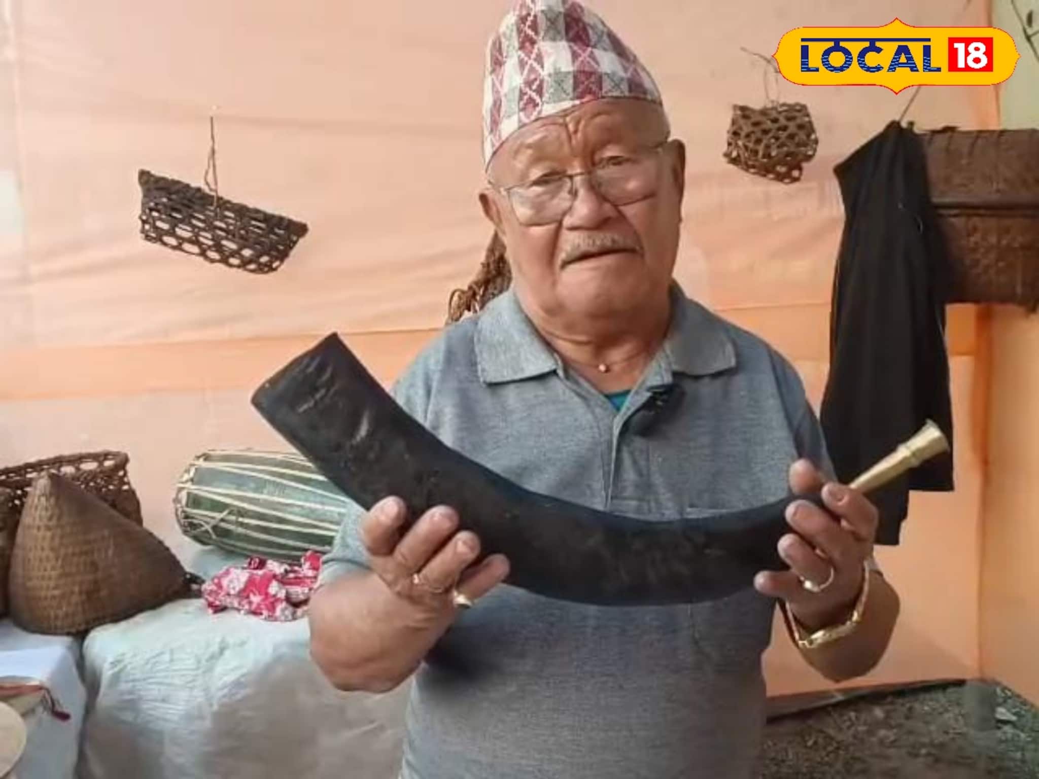 পাহাড়-জঙ্গলে সব পশুকে এক ডাকে ফেরাত এই বাঁশি, আদিম বাদ্যযন্ত্র রাই জনজাতির আত্মা পাহাড়-জঙ্গলে সব পশুকে এক ডাকে ফেরাত এই বাঁশি, আদিম বাদ্যযন্ত্র রাই জনজাতির আত্মা