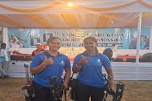 জাতীয় স্তরে রুপো জয় জঙ্গলমহলের দুই কন্যার, ফের সাফল্য ঝাড়গ্রামের বেঙ্গল আর্চারি অ্যাকাডেমির!