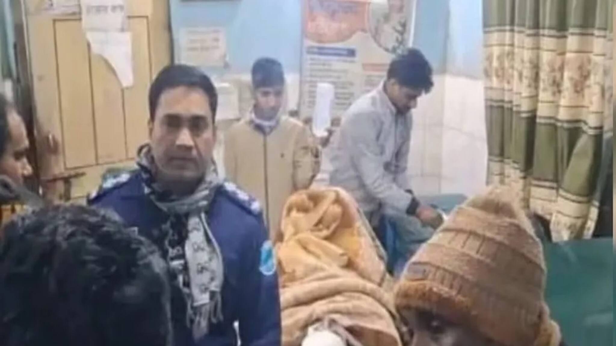 Bangladesh News: ফের বাংলাদেশে নিশানায় সংখ্যালঘু, খোকন দাসকে কোপানোর পর গায়ে আগুন! যা ঘটল, শুনে শিউরে উঠবেন