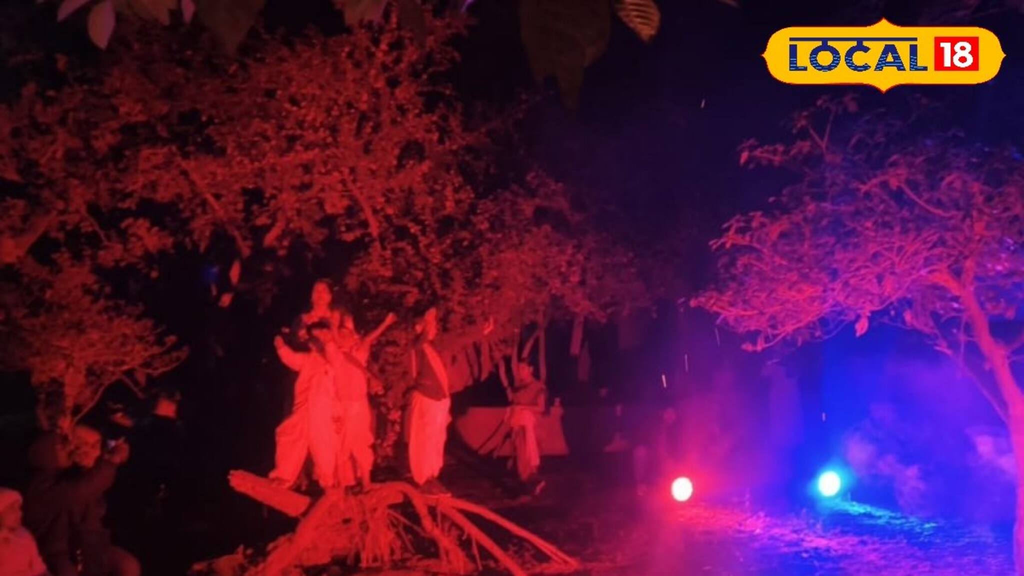 Bankura News: অডিটোরিয়ামকে বুড়ো আঙুল দেখিয়ে শ্মশান হল নাটকের মঞ্চ, একদল জেদি তরুণের অভিনয়ে কাঁপল বাঁকুড়া