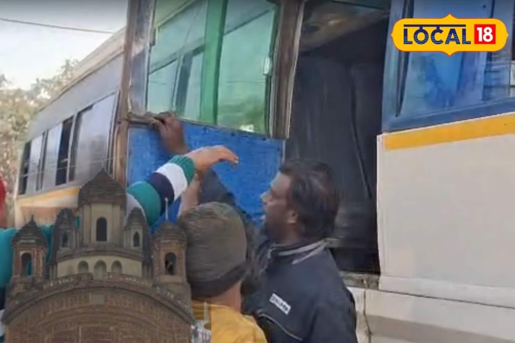 এমার্জেন্সি গেট খুলে বাস থেকে ছিটকে রাস্তায় শিশু! জয়দেব মেলা দেখতে যাওয়ার পথে দুর্ঘটনা