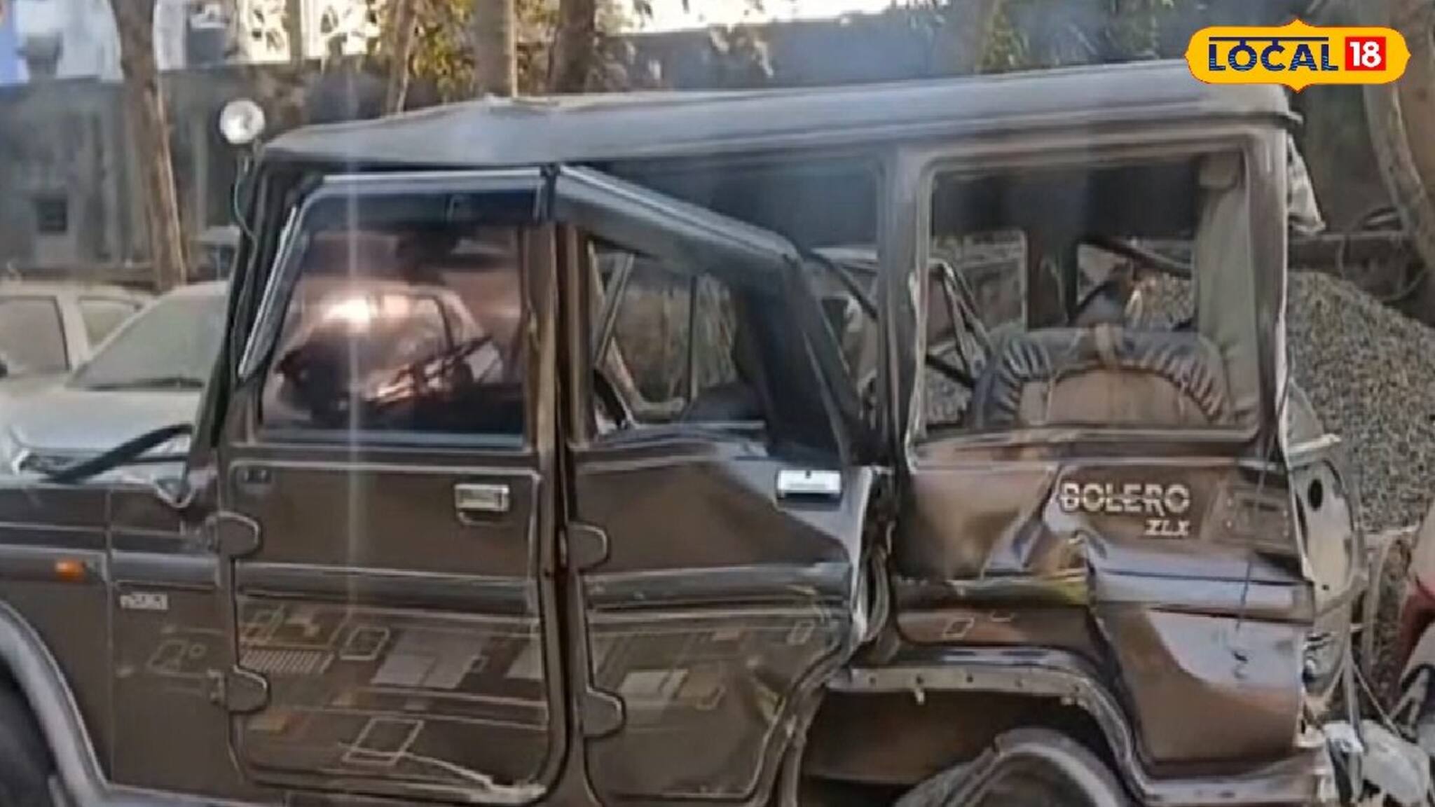 মধ্যরাতে জাতীয় সড়কে পুলিশ ভ্যানে সজোরে ধাক্কা বাসের, ডিউটিতে সব শেষ! প্রাণ গেল হোমগার্ডের