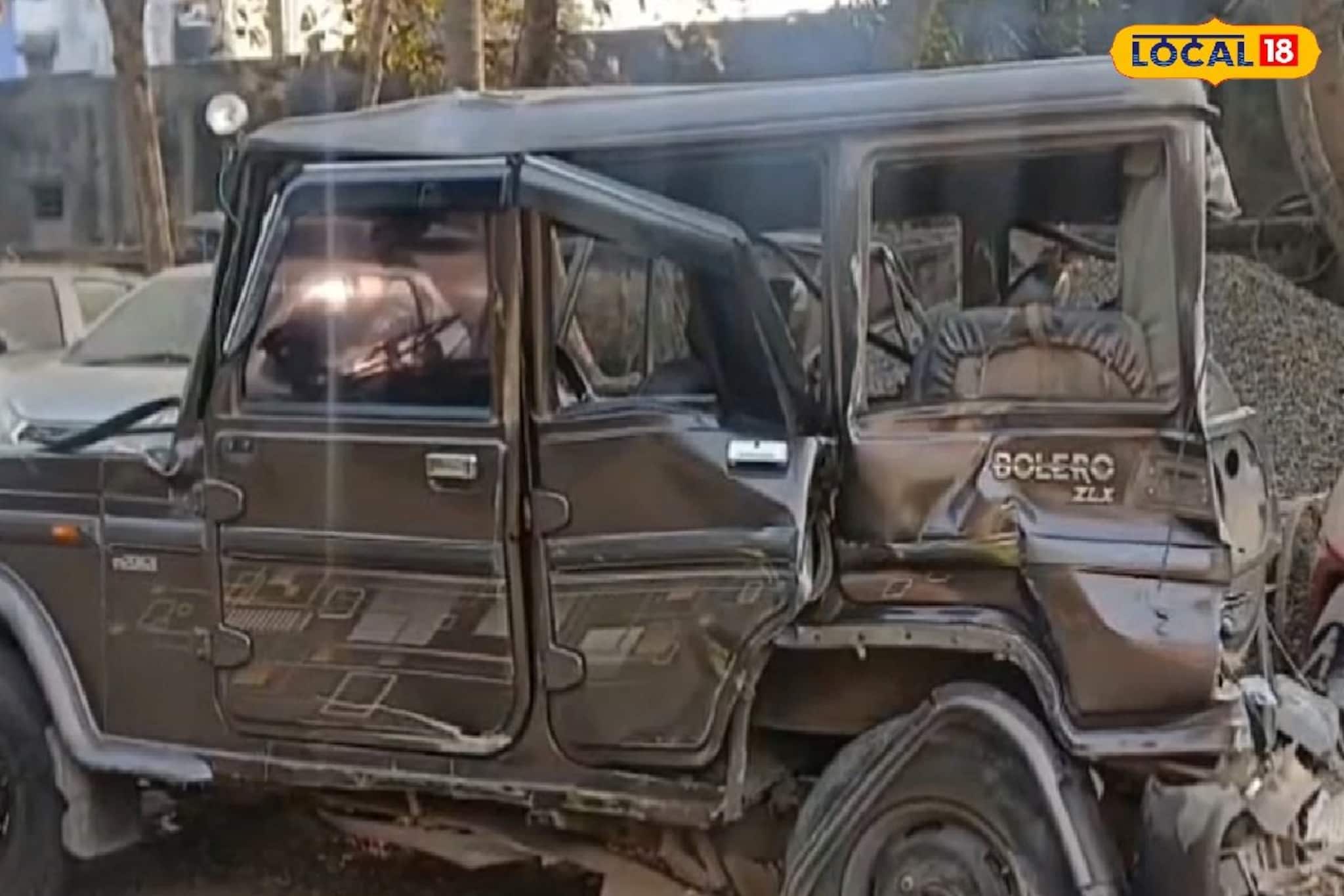 মধ্যরাতে জাতীয় সড়কে পুলিশ ভ্যানে সজোরে ধাক্কা বাসের, ডিউটিতে সব শেষ! প্রাণ গেল হোমগার্ডের মধ্যরাতে জাতীয় সড়কে পুলিশ ভ্যানে সজোরে ধাক্কা বাসের, ডিউটিতে সব শেষ! প্রাণ গেল হোমগার্ডের