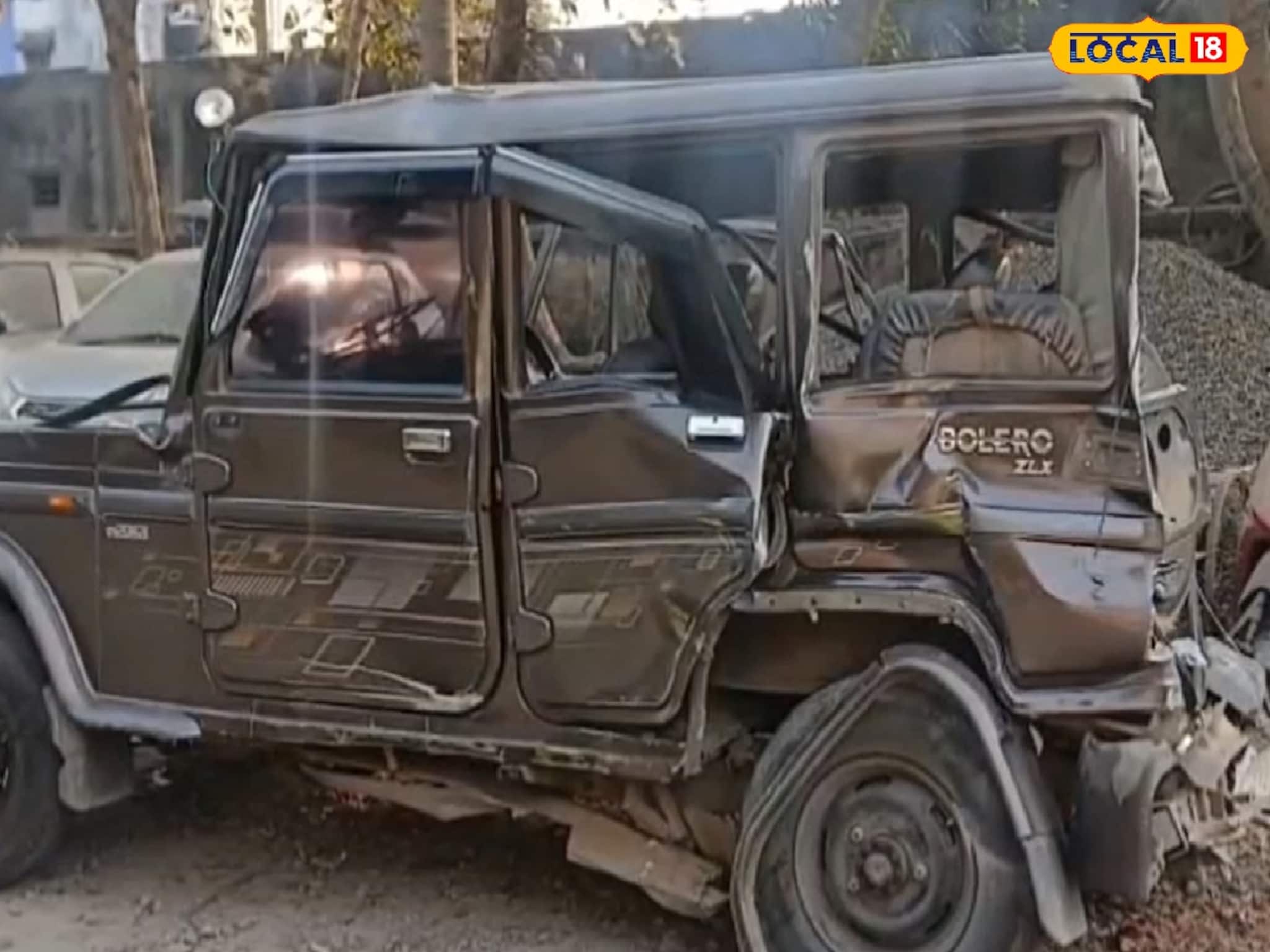 মধ্যরাতে জাতীয় সড়কে পুলিশ ভ্যানে সজোরে ধাক্কা বাসের, ডিউটিতে সব শেষ! প্রাণ গেল হোমগার্ডের