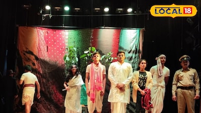 স্কুল পড়ুয়াদের নাট্যভিনয়