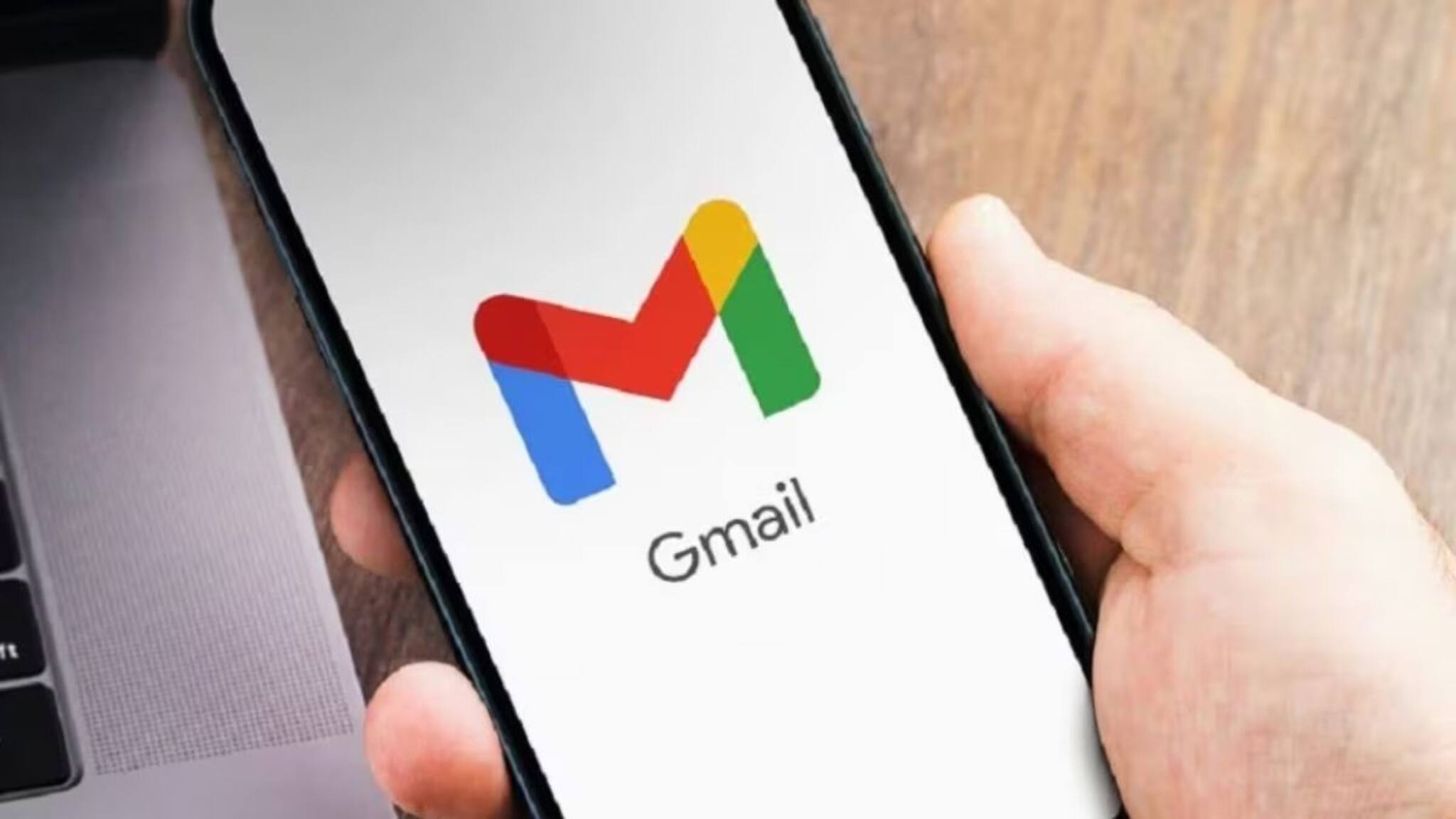 Gmail Tips: অফিস আর ব্যক্তিগত ই-মেল আলাদা অ্যাপে নয়! Gmail-এ একাধিক অ্যাকাউন্ট যোগ করার সবচেয়ে সহজ উপায়