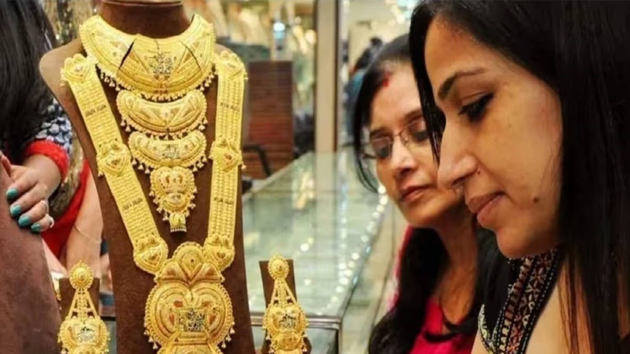 1.5 Lakh Rupees Gold Price: বিরাট ধাক্কা, দেড় লাখ টাকা ছাড়িয়ে গেল সোনার দাম