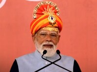 সোমনাথ মন্দিরে ঢাক বাজালেন মোদি