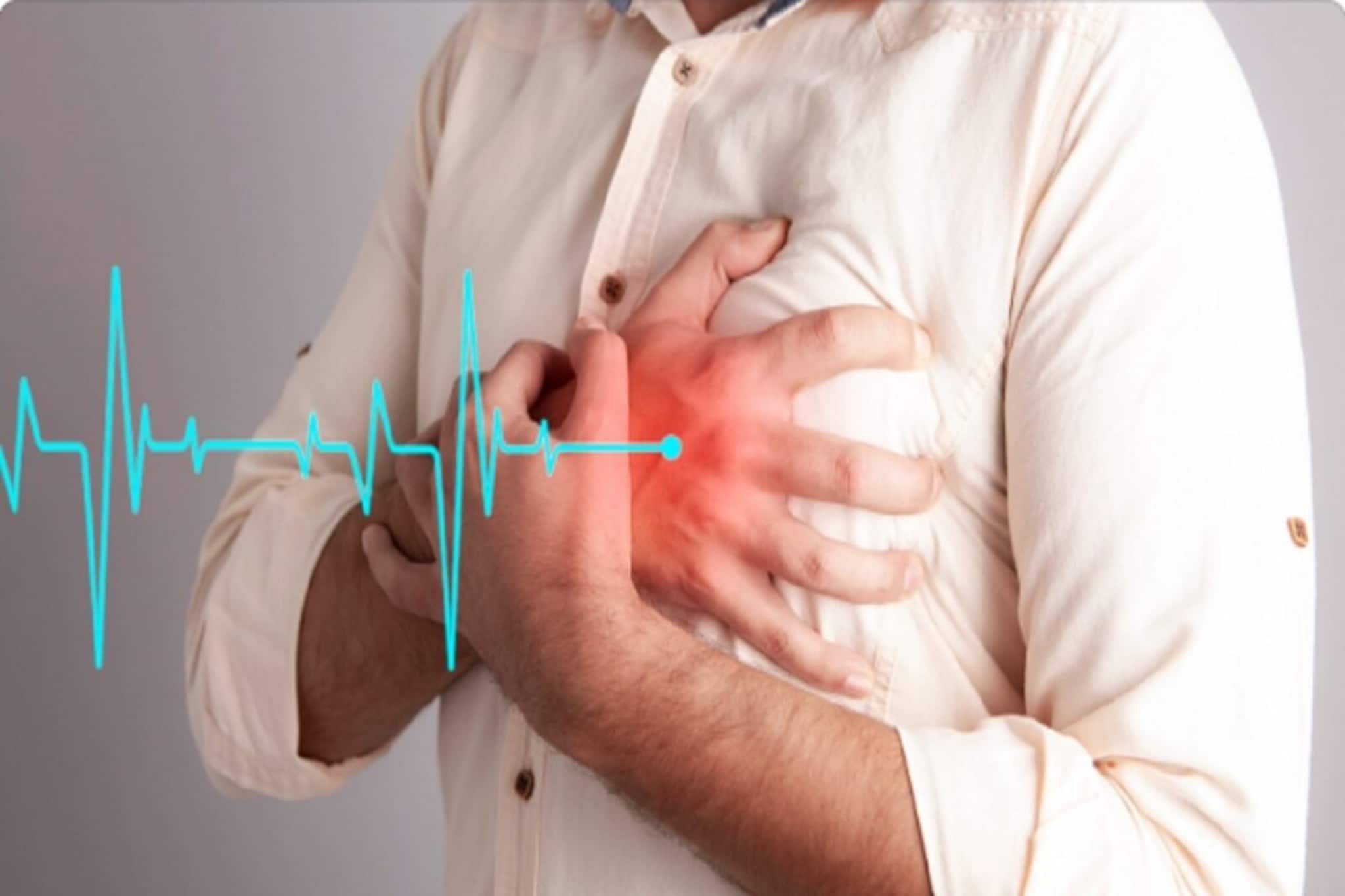 বিরল হার্ট ও এয়ারওয়ে সমস্যায় নতুন জীবন পেলেন ৪১ বছরের ব্যবসায়ী