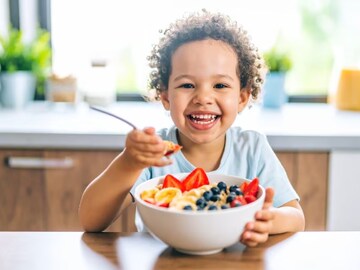 কিছুতেই ওজন বাড়ছে না আপনার সন্তানের? পেডিয়াট্রিশিয়ান জানালেন ৫টি ডায়েট টিপস!