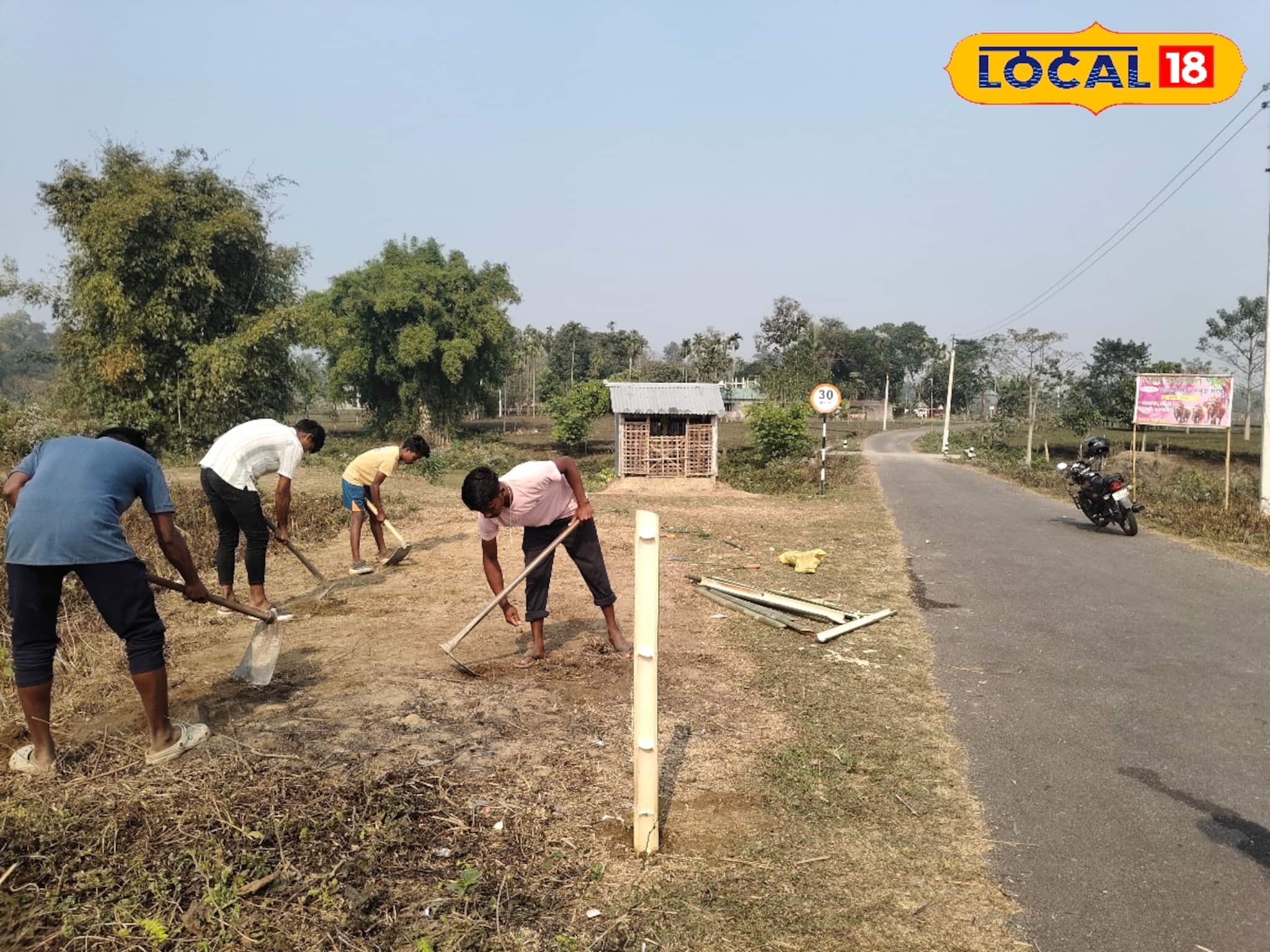 বিদ্যার দেবীর পাশেই পূজিত হন সাক্ষাৎ ‘মহাকাল’, রাতে আসেন প্রসাদের কলাগাছ খেতে!