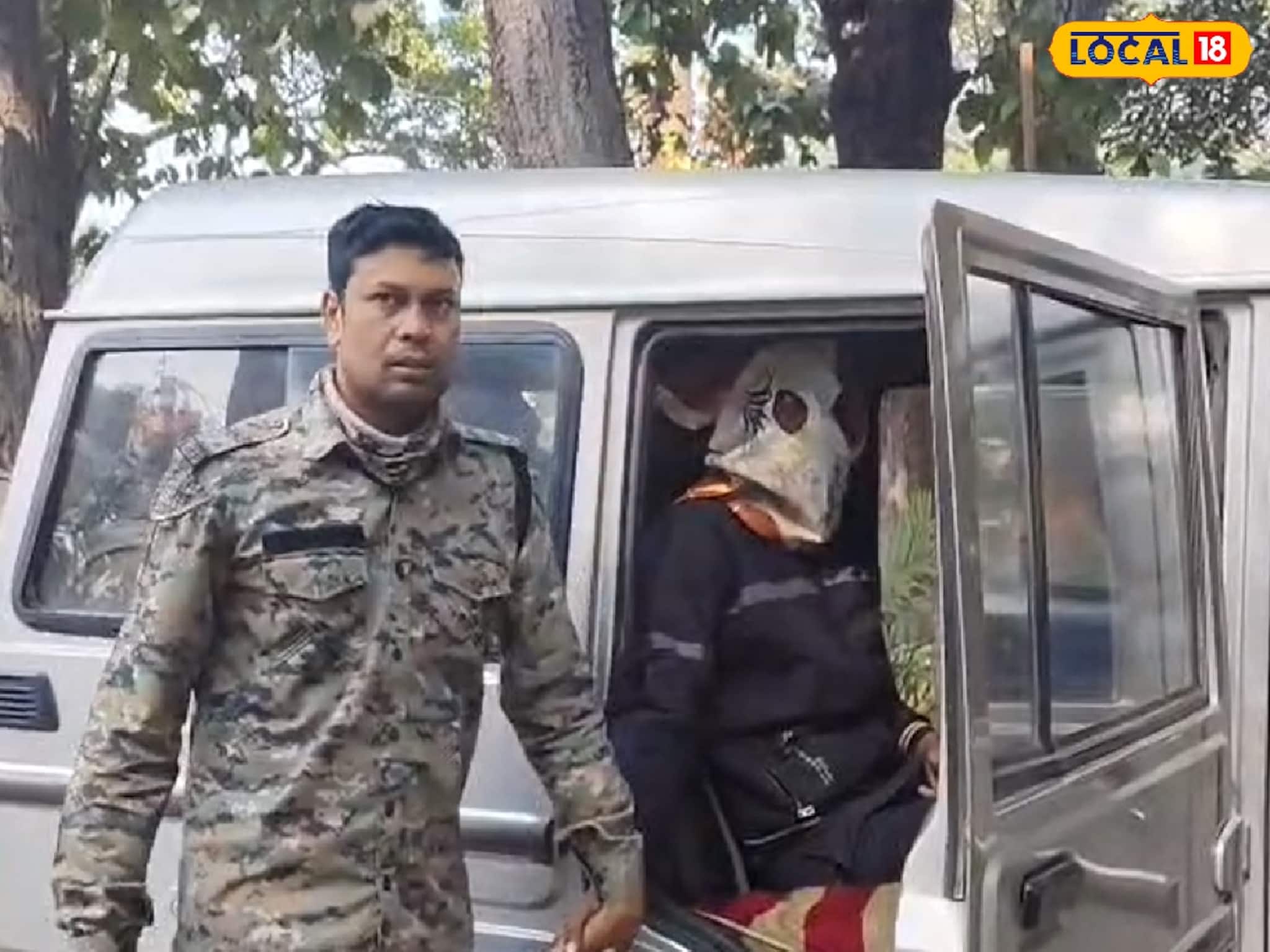 ছিনতাই সেরে মিষ্টির দোকানে ডিজিটাল পেমেন্টেই মিলল সূত্র, পুলিশের জালে স্নাতক লোন এজেন্ট