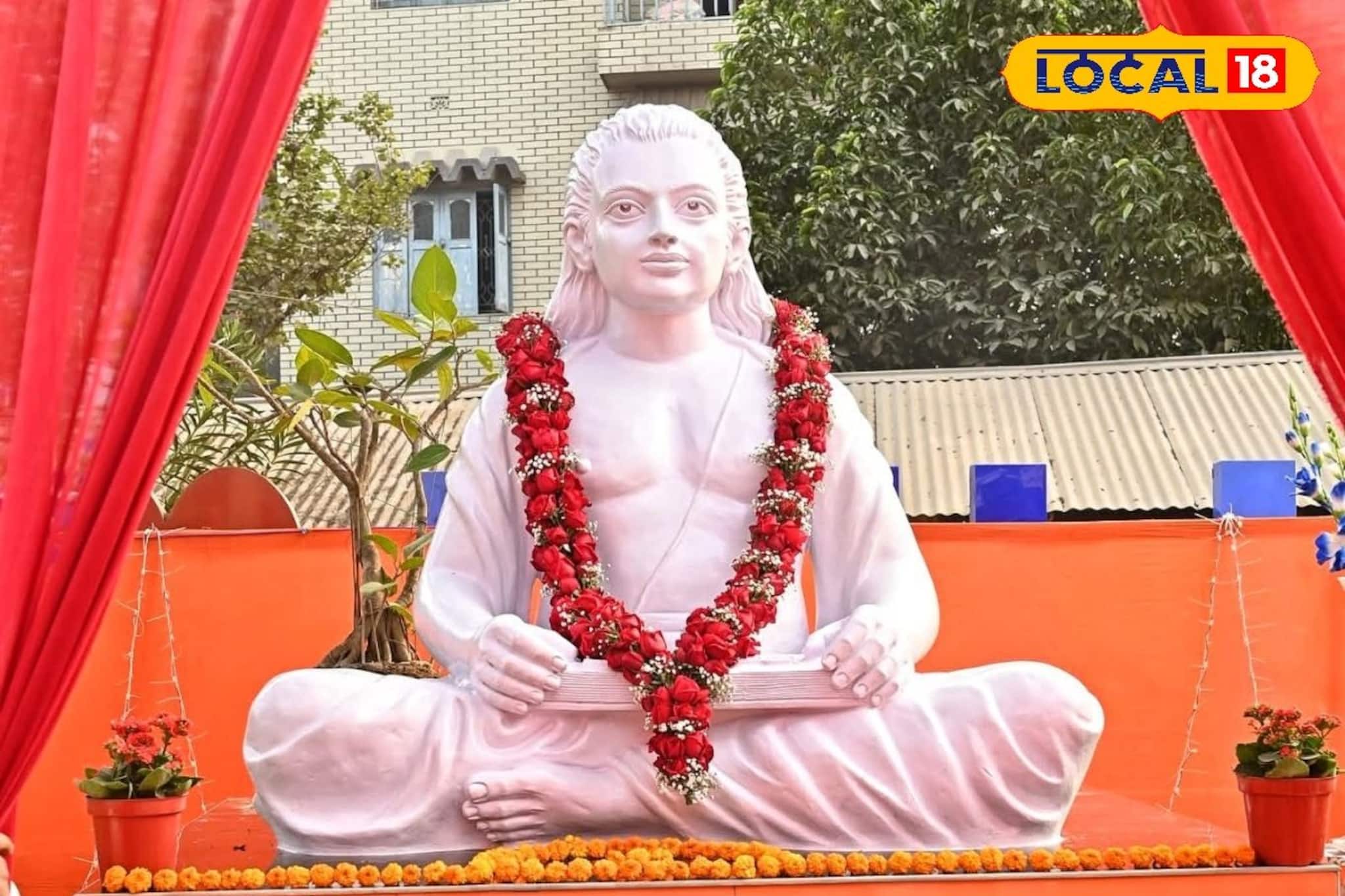 নদিয়ার পর্যটনে নতুন চমক! উন্মোচিত হল রামায়ণের বঙ্গানুবাদক কৃত্তিবাস ওঝার পূর্ণাবয়ব মূর্তি নদিয়ার পর্যটনে নতুন চমক! উন্মোচিত হল রামায়ণের বঙ্গানুবাদক কৃত্তিবাস ওঝার পূর্ণাবয়ব মূর্তি