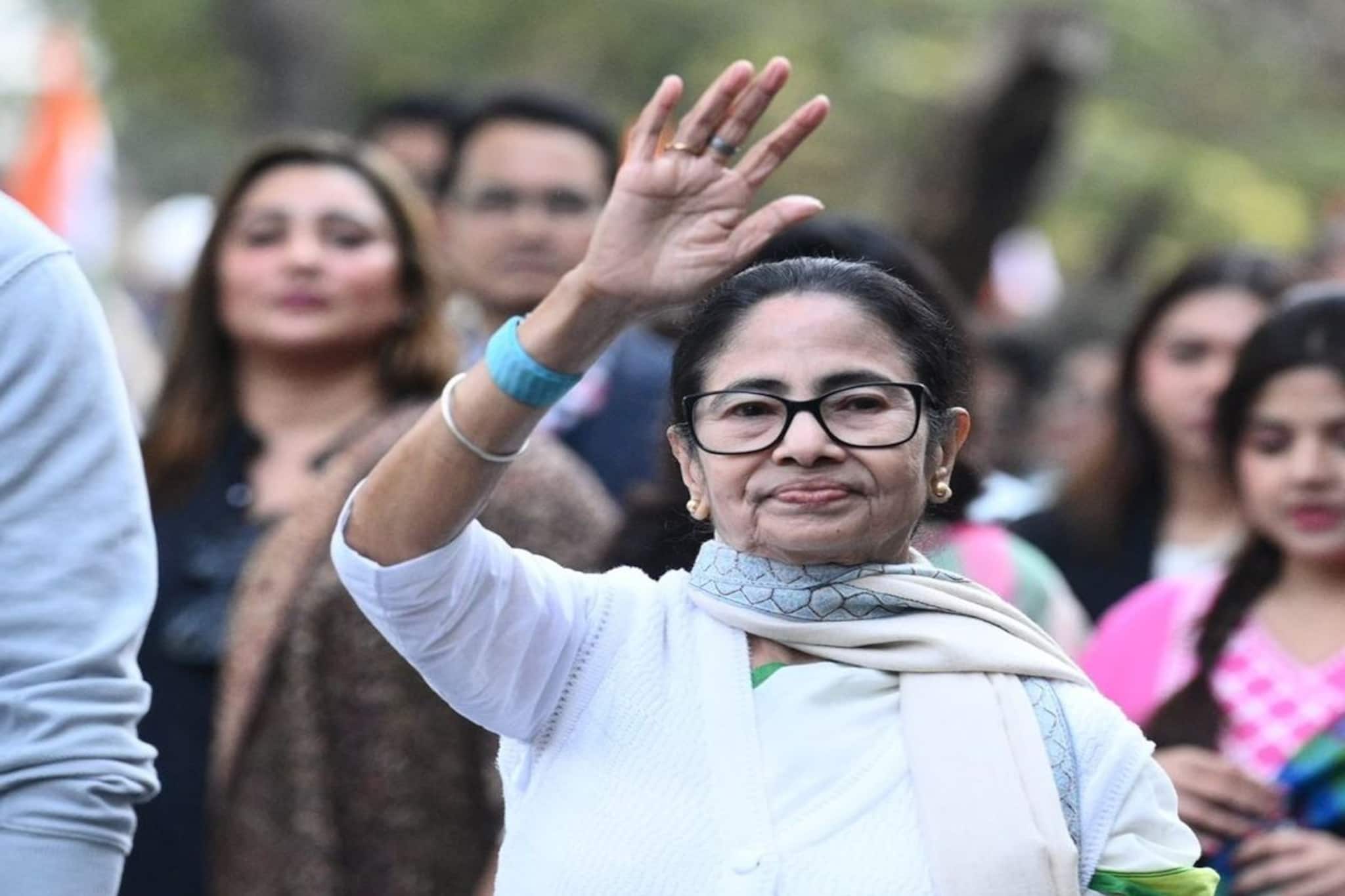 আইপ্যাক কাণ্ডে মমতার মধ্যে সেই বিরোধী নেত্রীর ছায়া! বললেন,'গতকাল যেন আমি পুনর্জীবন পেলাম!'