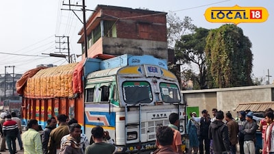 ঘাতক লরি