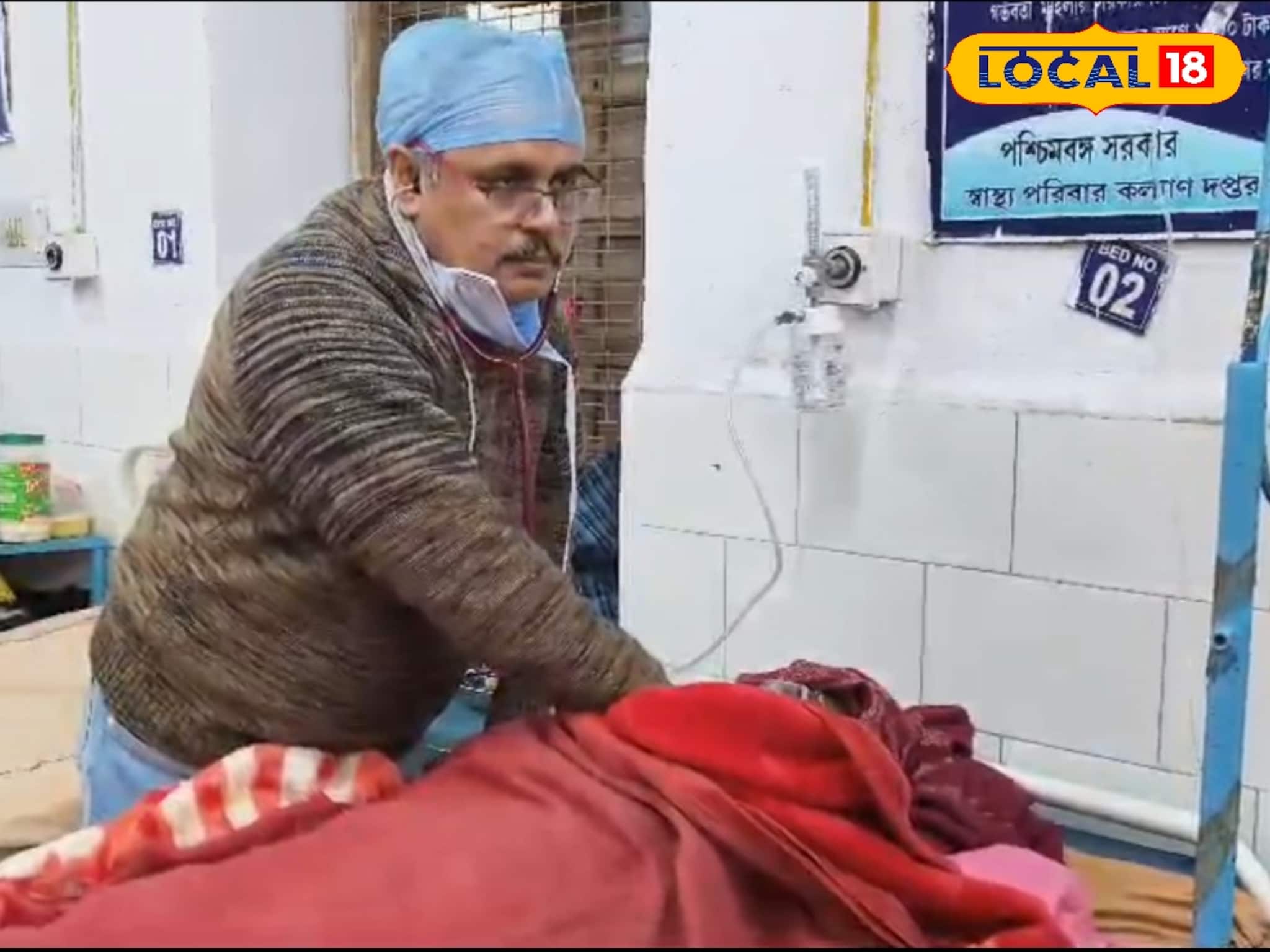 জরায়ুতে ছিল ৫ কেজির টিউমার! সরকারি হাসপাতালের সীমিত পরিকাঠামোয় অসাধ্য সাধন জরায়ুতে ছিল ৫ কেজির টিউমার! সরকারি হাসপাতালের সীমিত পরিকাঠামোয় অসাধ্য সাধন