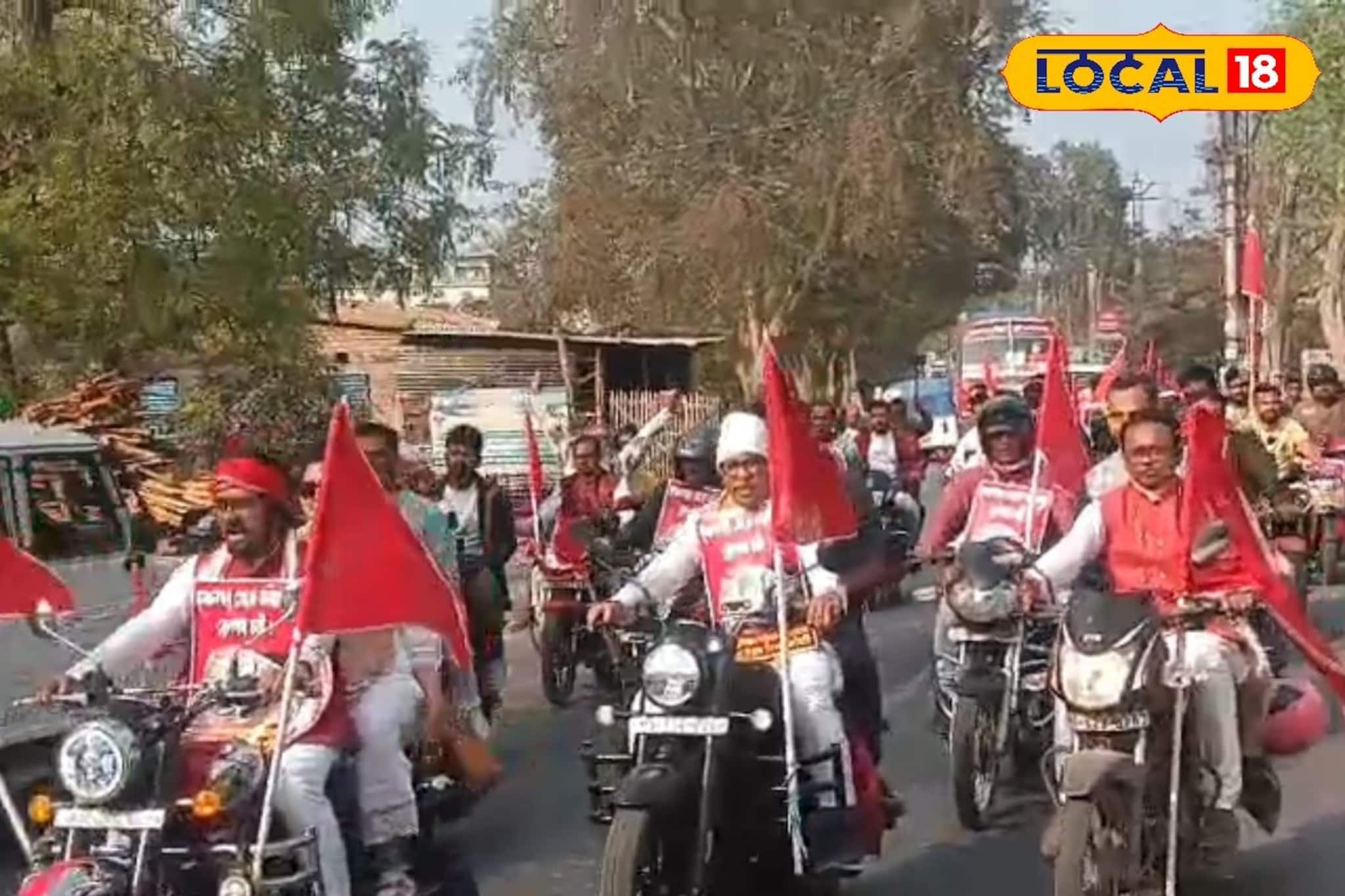 স্বাধীনতার ৭৯ বছর পেরিয়েও মেলেনি ট্রেন, করিমপুর-কৃষ্ণনগর রেললাইনের দাবিতে রাস্তায় মানুষ