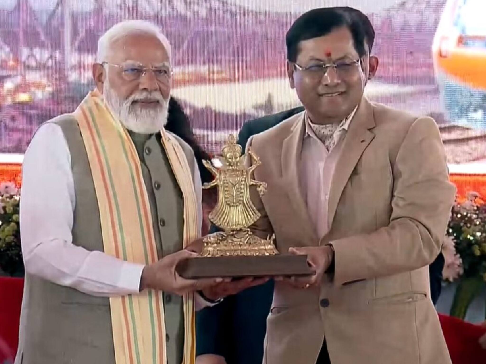 'বিকশিত ভারতের জন্য পূর্ব ভারতের উন্নয়ন জরুরি', হুগলিতে বললেন মোদি