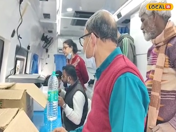 মোবাইল ইউনিটে চিকিৎসা মোবাইল ইউনিটে চিকিৎসা