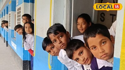 স্কুল সাজানো হয়েছে ট্রেনের অনুকরণে