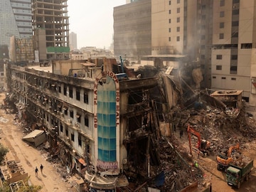 ভয়াবহ আগুন ভয়াবহ আগুন