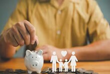 Mistakes In Retirement Planning: অবসর পরিকল্পনায় সবাই কোথায় ভুল করে? যখন বোঝে দেরি হয়ে যায়, ভবিষ্যৎ নষ্ট করে দিতে পারে