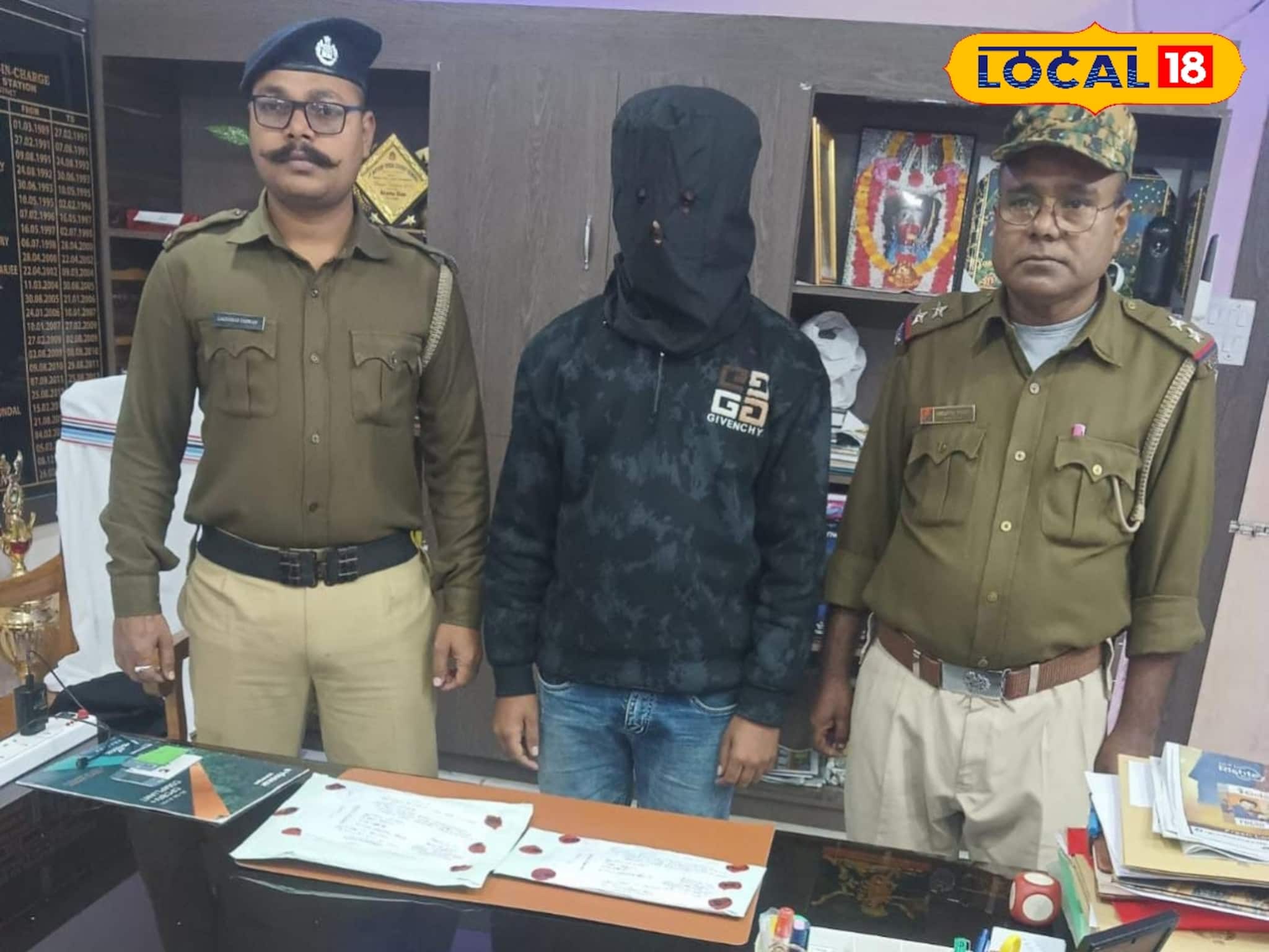 মাদকমুক্ত অভিযানে লালগোলা পুলিশের বড় সাফল্য, উদ্ধার কোটি কোটি টাকার হেরোইন! গ্রেফতার ১