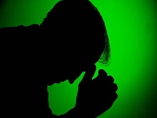 মাথায় হাত, ইকুয়েস্ট্রিয়ানের ভারতীয় দলের কোচ রেপে অভিযুক্ত Photo - Representative 