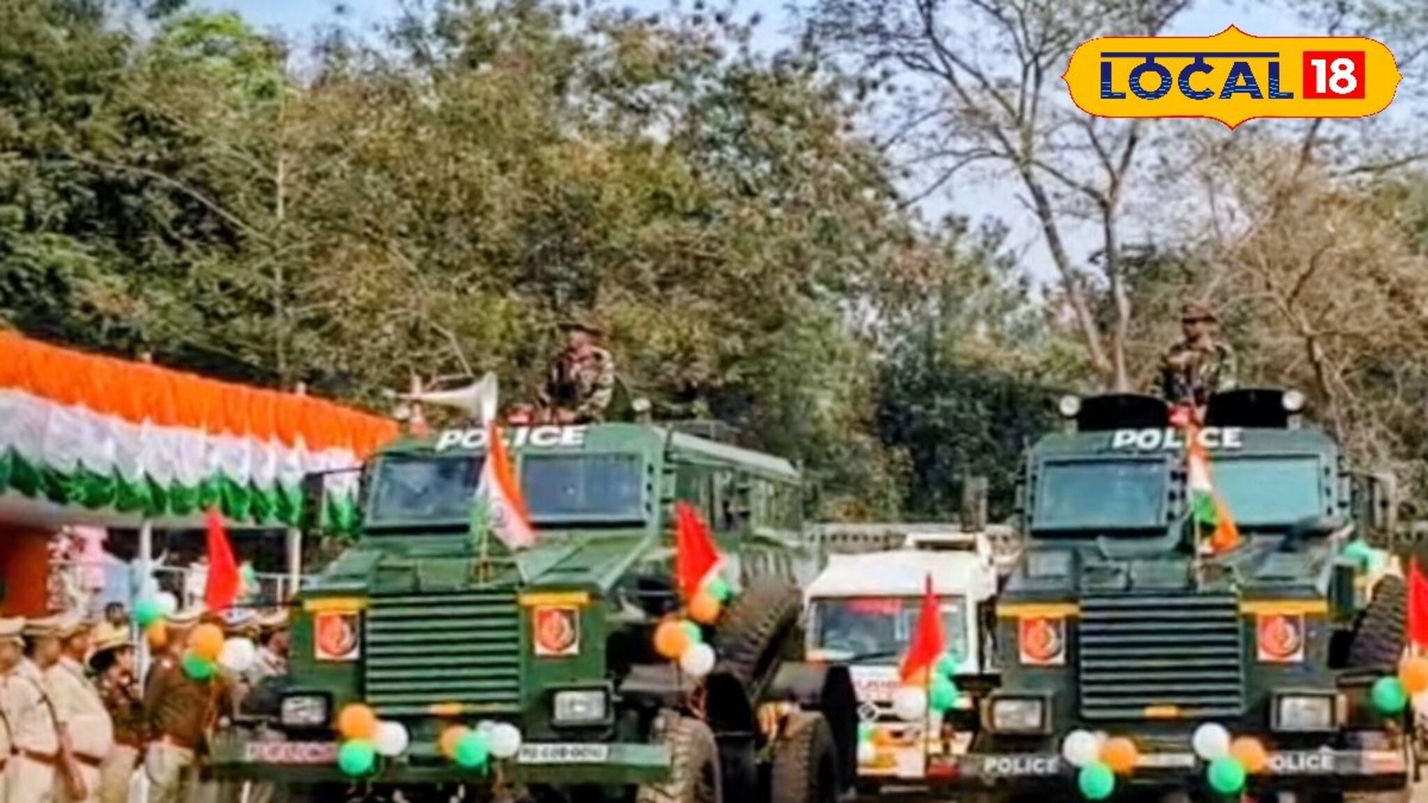 বাঁকুড়ায় নারী শক্তির জয়জয়কার! প্রজাতন্ত্র দিবসে স্টেডিয়াম কাঁপল প্রমীলা বাহিনীর কুচকাওয়াজে