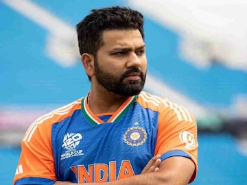 অধিনায়ক হিসেবে কোচের কাজে ব্যাগড়া দিতেন নাকি,রোহিতকে নিয়ে মুখ খুললেন ভারতের কোচ অধিনায়ক হিসেবে কোচের কাজে ব্যাগড়া দিতেন নাকি,রোহিতকে নিয়ে মুখ খুললেন ভারতের কোচ