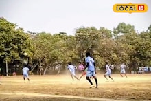 Football Tournament: মাঠে ফুটবল, মনে সচেতনতা! বাঁকুড়ায় জমাটি টুর্নামেন্টে ‘সেফ ড্রাইভ সেভ লাইফ’-এর বার্তা, বাহবা দিচ্ছেন সবাই